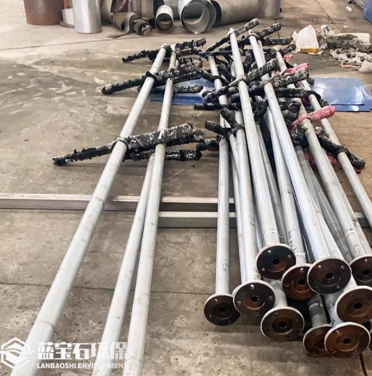 南京藍(lán)寶石環(huán)保與深圳某環(huán)保科技達(dá)成漿式攪拌機(jī)設(shè)備合作