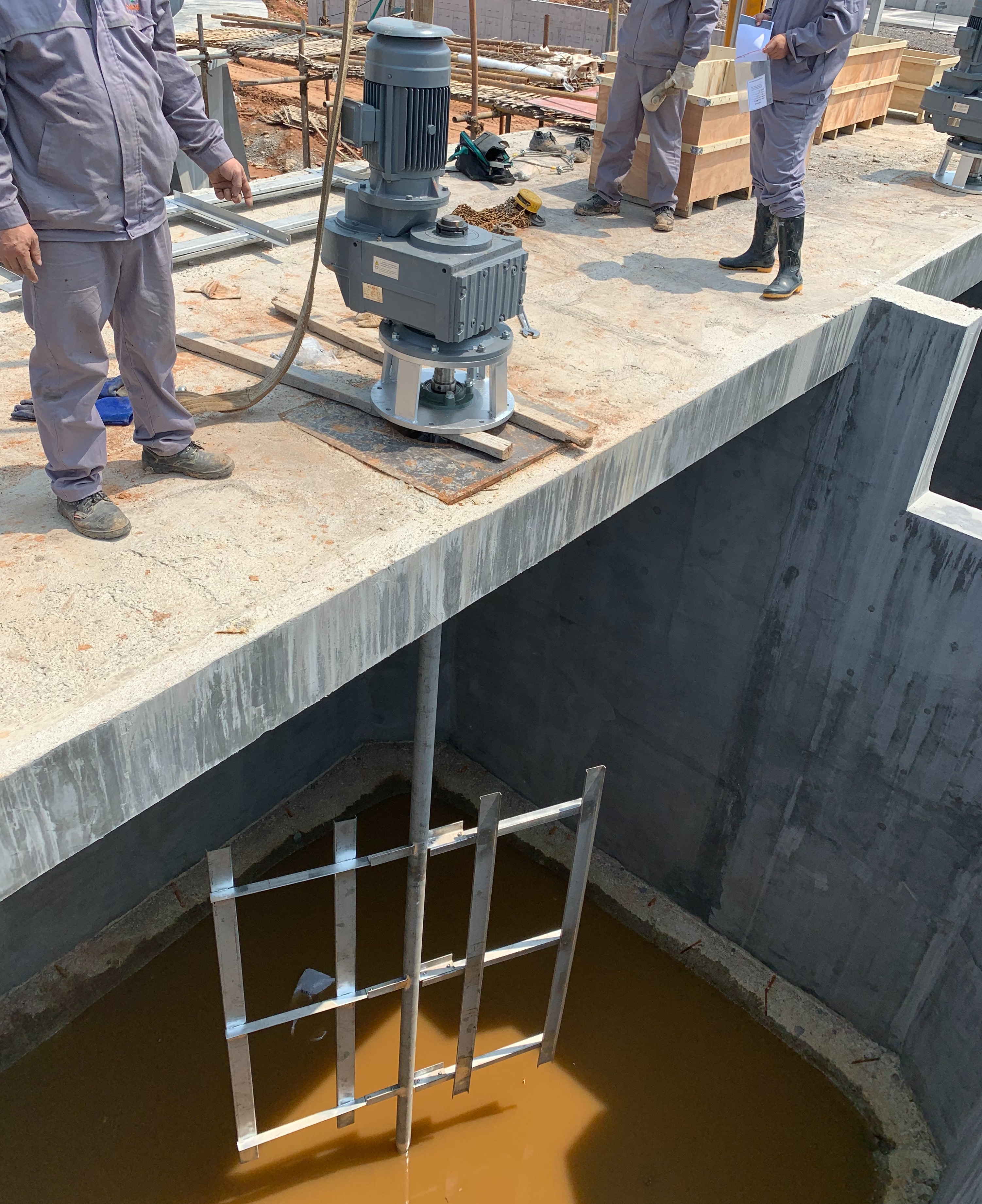 框式攪拌機(jī)：高效混合解決方案在環(huán)保工程中的應(yīng)用